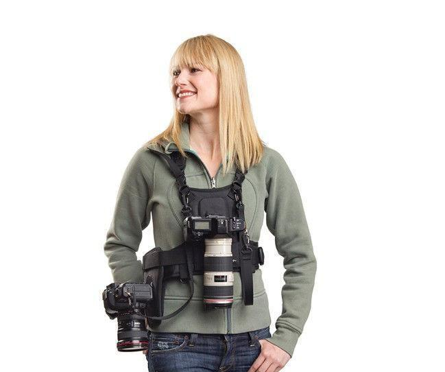 DUAL CAMERA CARRYING VEST