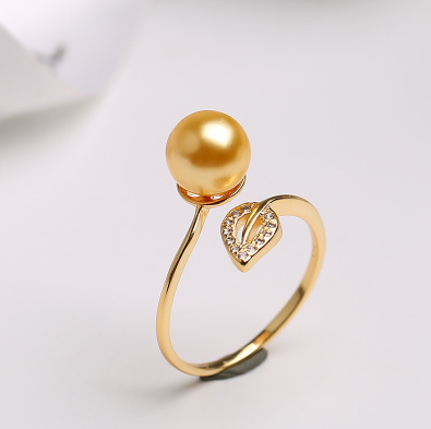 Pearl Ring, adjustable