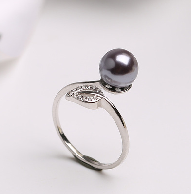 Pearl Ring, adjustable