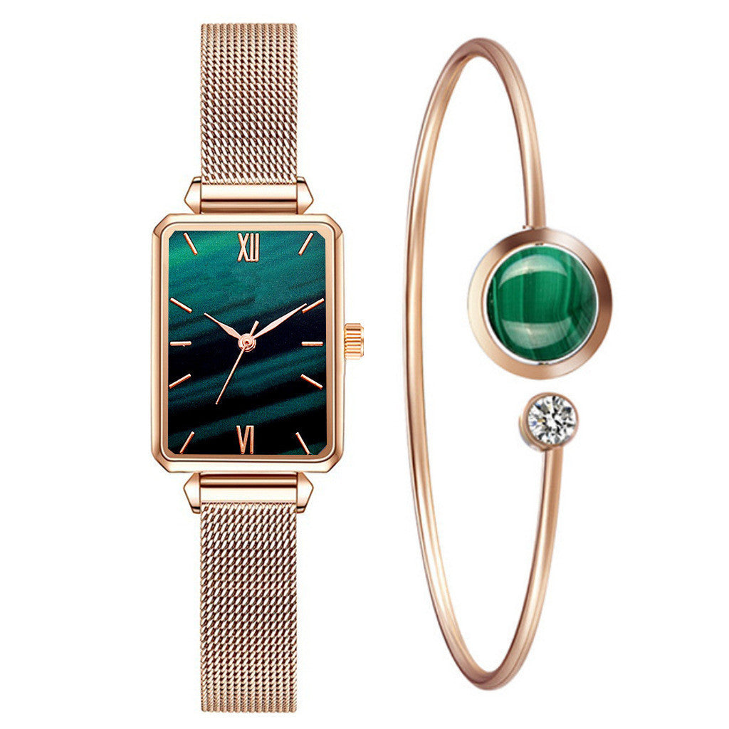 New Women's Quartz Watch and Bracelet Set