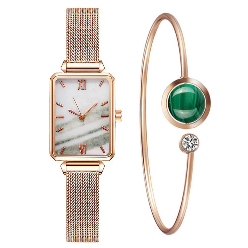 New Women's Quartz Watch and Bracelet Set