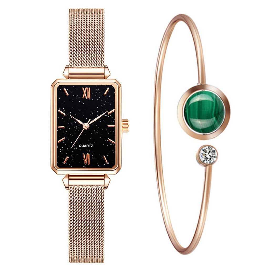 New Women's Quartz Watch and Bracelet Set