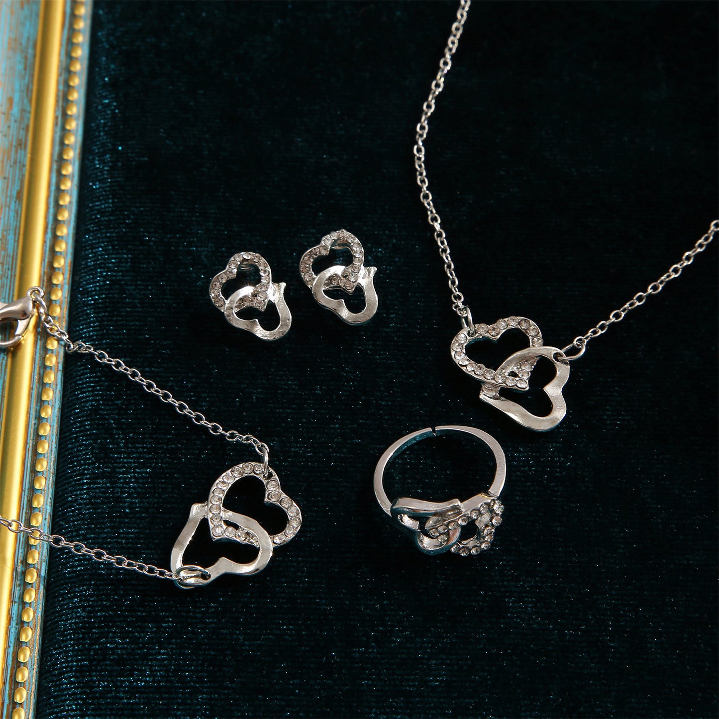 4 Pc Heart To Heart Jewelry Set